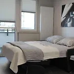 Nowoczesny Apartament W Poblizu Centrum